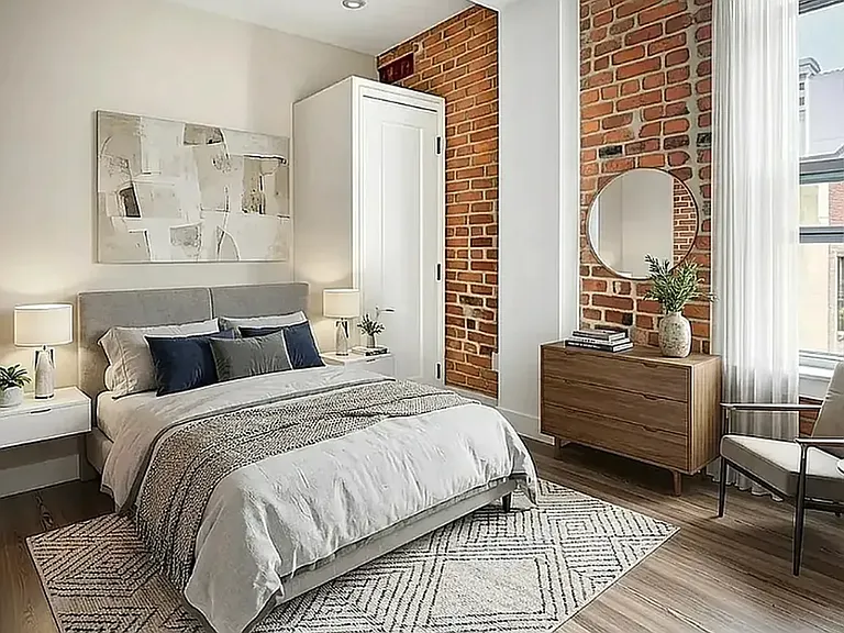 220 W 13th St #6 — Photo 4