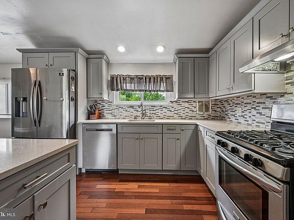 2nd image of 117 Great Oak Rd