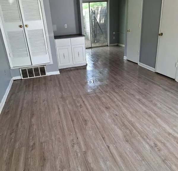 3760 Cambridge Station Dr — Photo 2