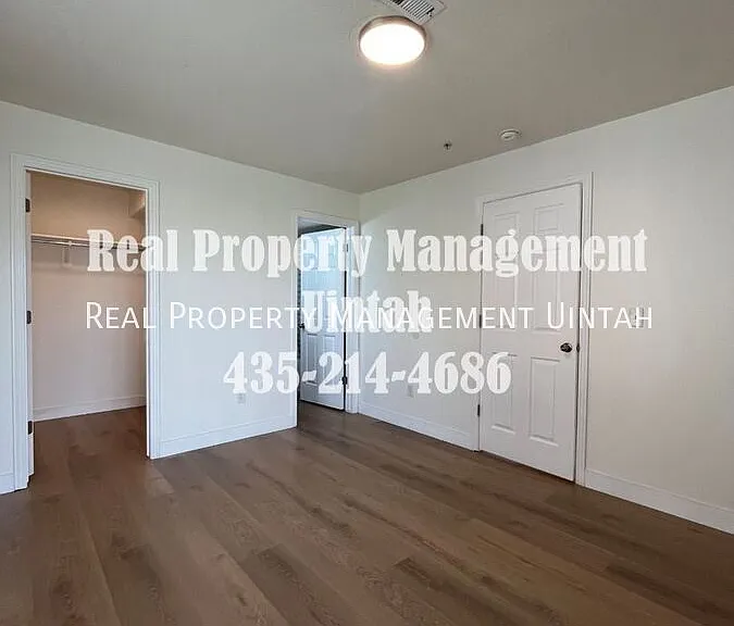 390 S 980 W #2D — Photo 16