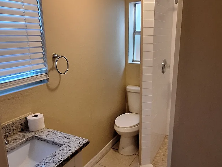3603 E McBerry St #A — Photo 8