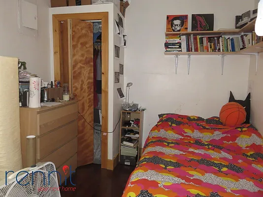 Rented by Rennit Inc. | media 22