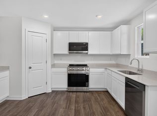 914 Waterworks Rd, Winston Salem, NC 27101