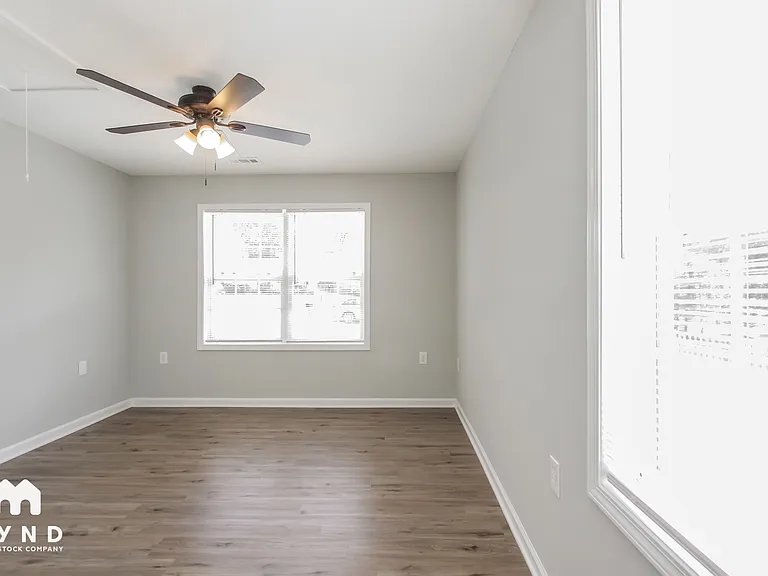 820 Clarence Jordan Ct — Photo 11