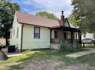 424 SE Norwood St, Topeka, KS 66607