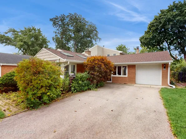 32 S Linden Ave, Palatine, IL 60074