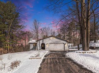 2909 Sherwood Dr, Traverse City, MI 49686