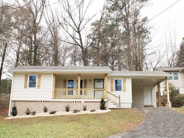 5552 Lakeside Dr, Union City, GA 30291