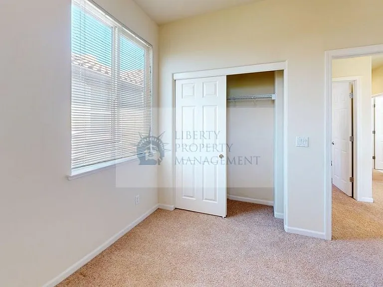 16998 Cobble Creek Way — Photo 11