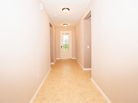 3rd image of 1560 Auburn Hills Ct