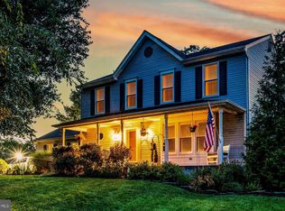 162 Applegate Dr, Sterling, VA 20164