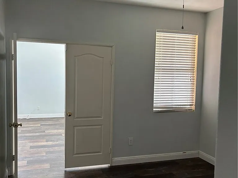 239 Tradewinds Ln — Photo 9