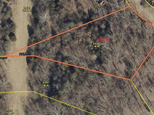 11 Forestdale Ln, Warrenton, MO 63383