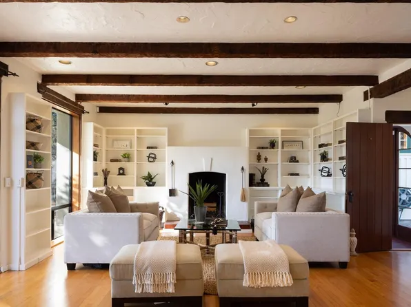 Torres 2se Of 10th, Carmel By The Sea, CA 93921