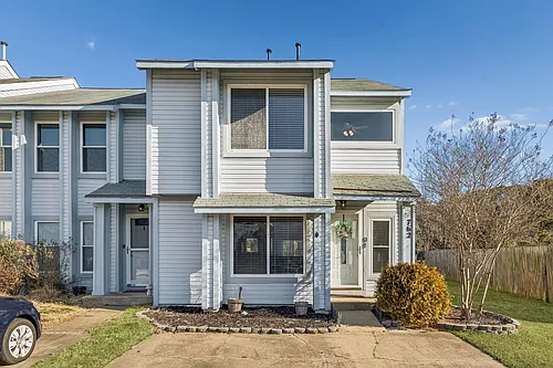 762 Quesnel Dr Photo 1