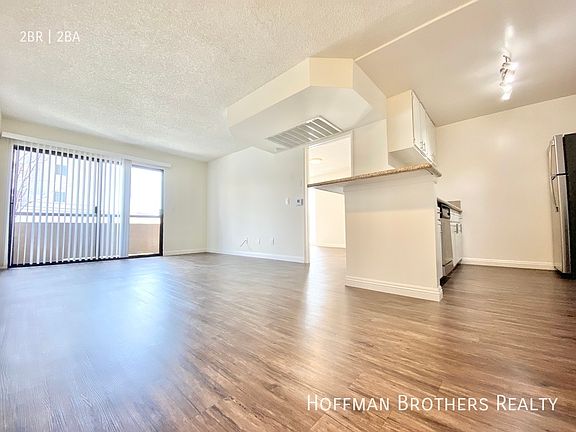 4th image of 1725 Grismer Ave APT 202