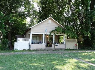 309 E 2nd St, Ottawa, KS 66067