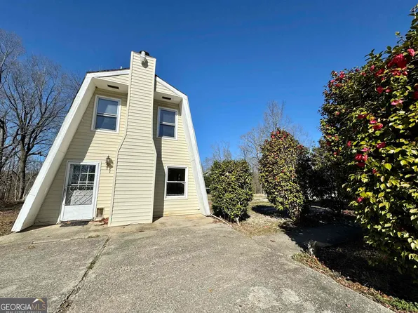 659 Ridge Ln, Lula, GA 30554
