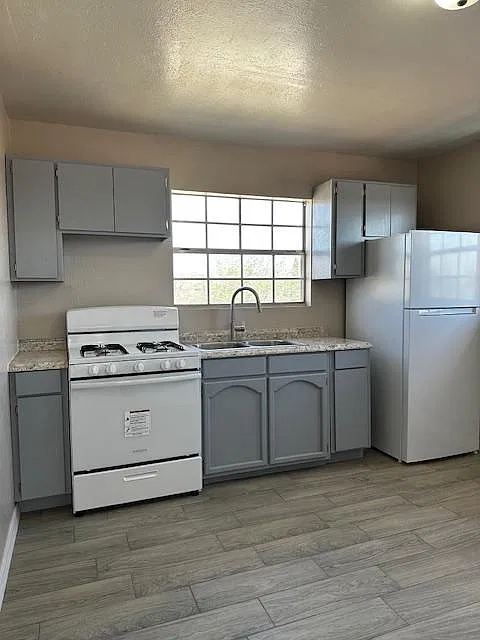 1 bed, 800 sqft, $775 — Photo 3