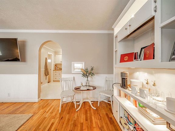 5th image of 6225 W Penrod Rd