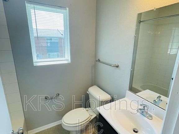 3rd image of 4201 Newsome Dr #A