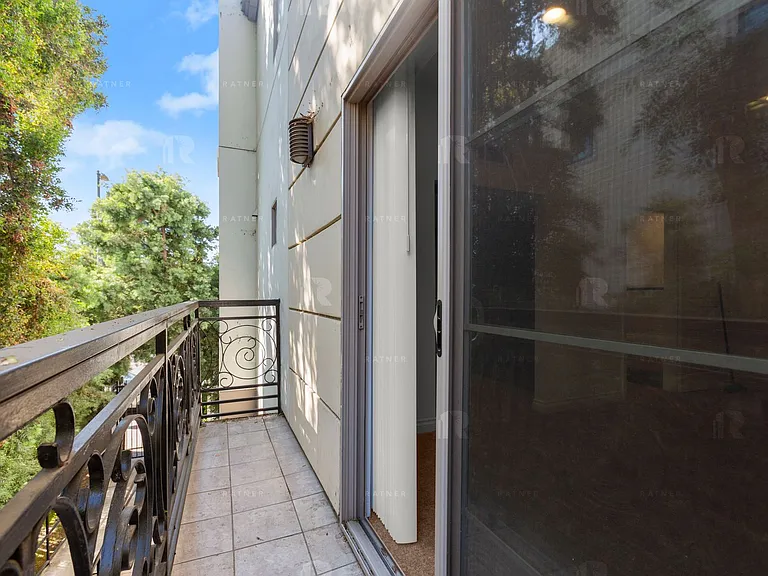 (An/Ti/Yo:A) 5056 Laurel Canyon Blvd — Photo 26