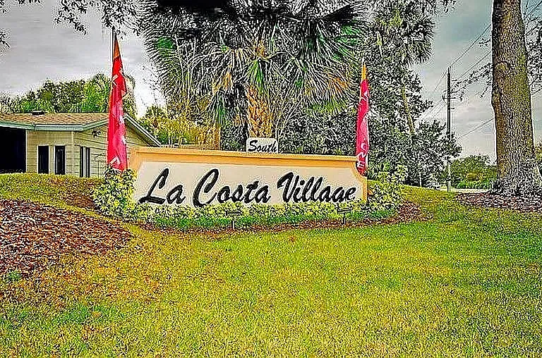 1249 La Paloma Dr — Photo 13