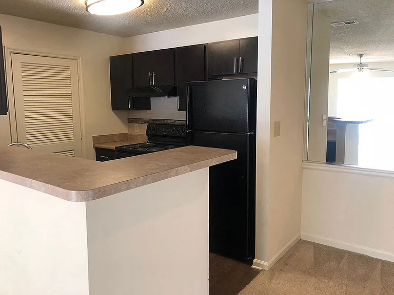 Wesley Place Apartments at Lawrenceville — Photo 144