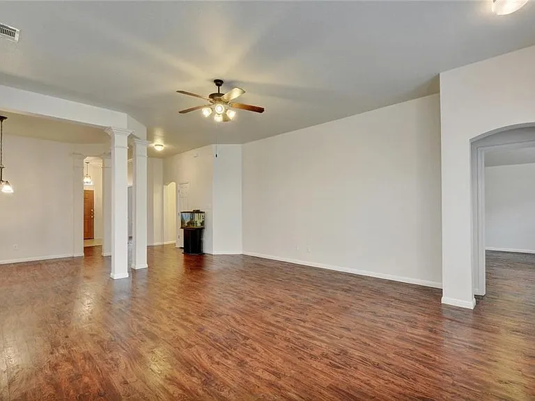 2624 Century Park Blvd — Photo 16