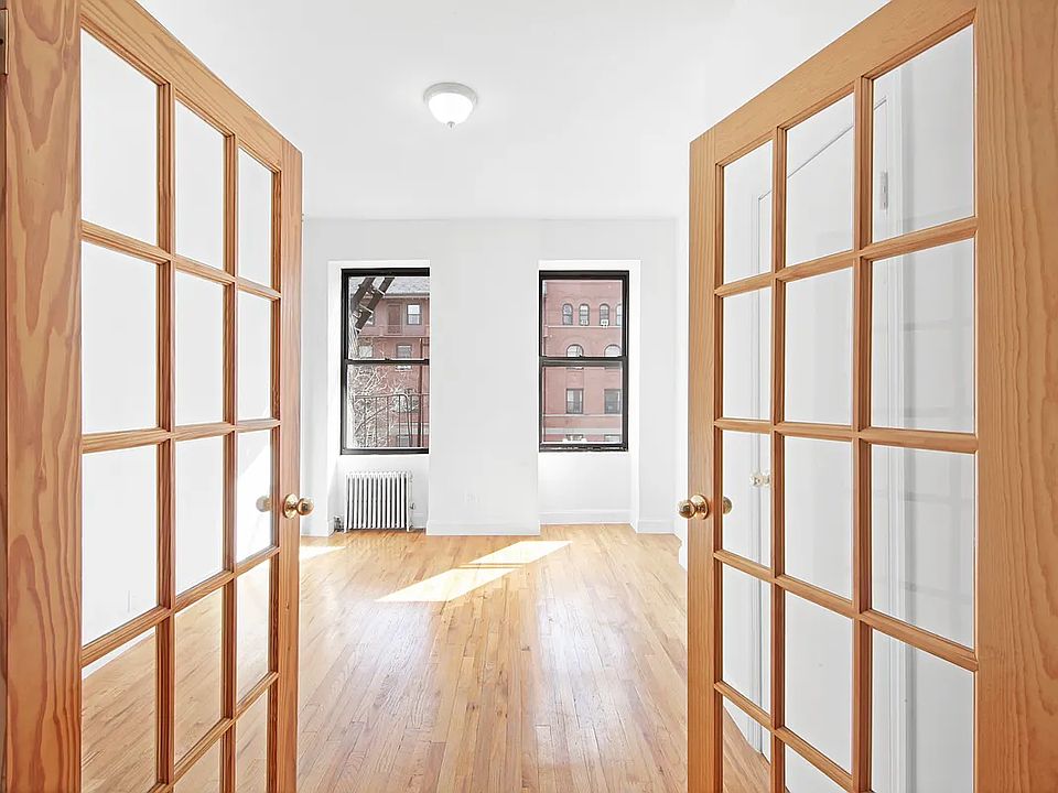 1st image of 1727 2nd Ave APT 3FS