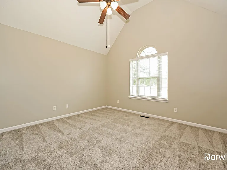 1060 Windtree Trce — Photo 12
