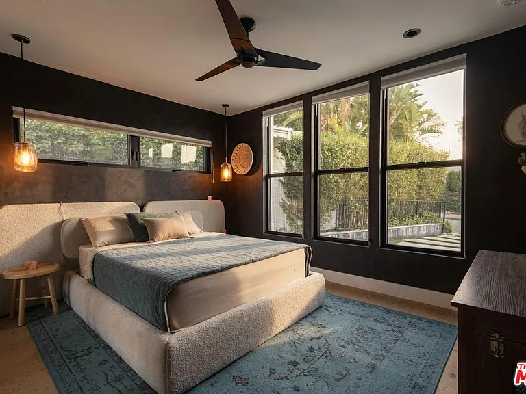 2715 Edwin Pl — Photo 25
