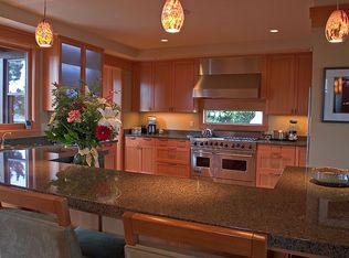 2715 37th Ave SW, Seattle, WA 98126