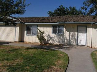 991 Murphy Dr, Lemoore, CA 93245