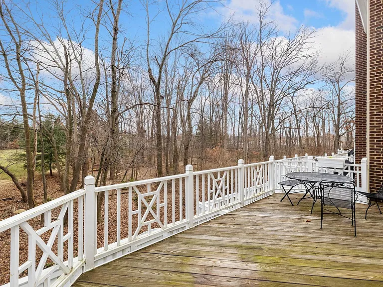 2171 Wolftrap Ct — Photo 31