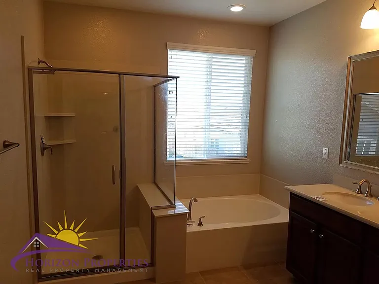 4221 Shorthorn Way — Photo 10