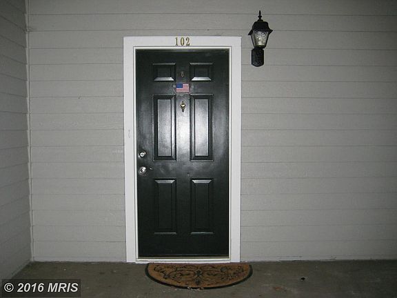 4th image of 4417 Fair Stone Dr APT 102