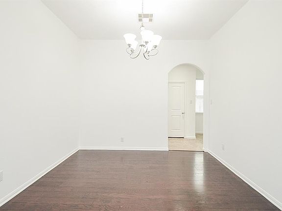 5th image of 11618 Lantana Reach Drive