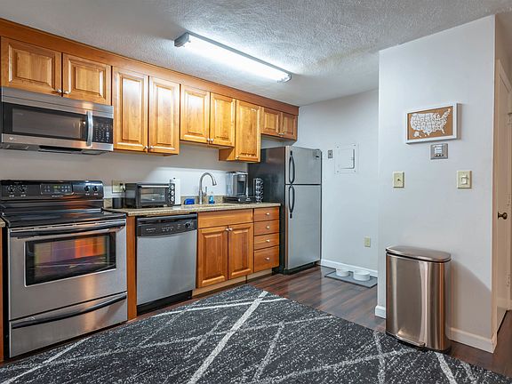 5th image of 33 Andrew Street #15