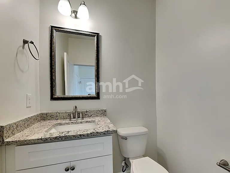 810 Genesis Way — Photo 8