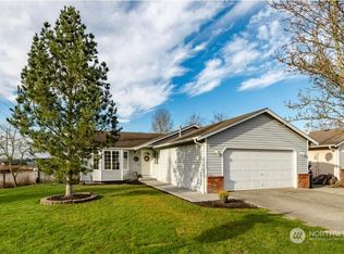 1119 Maddox Creek Ln, Mount Vernon, WA 98274