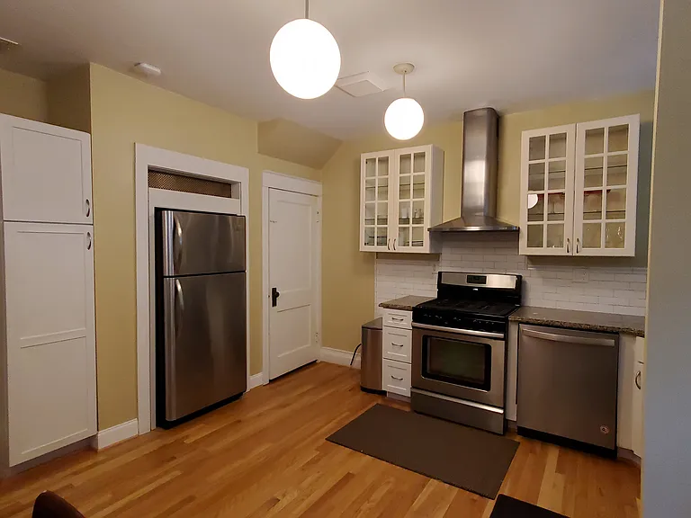 5220 Beeler St — Photo 5