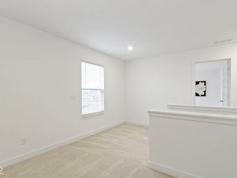 19441 Beruna Way — Photo 30