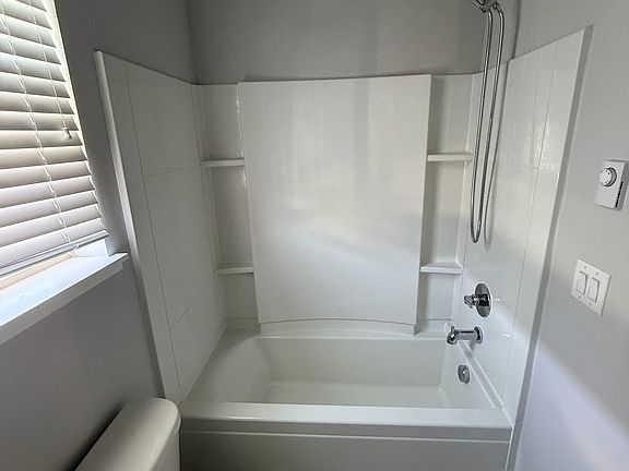 4th image of 11518 117th Ln NE #2