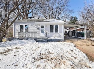 3229 Suncrest Ave, Saint Louis, MO 63114