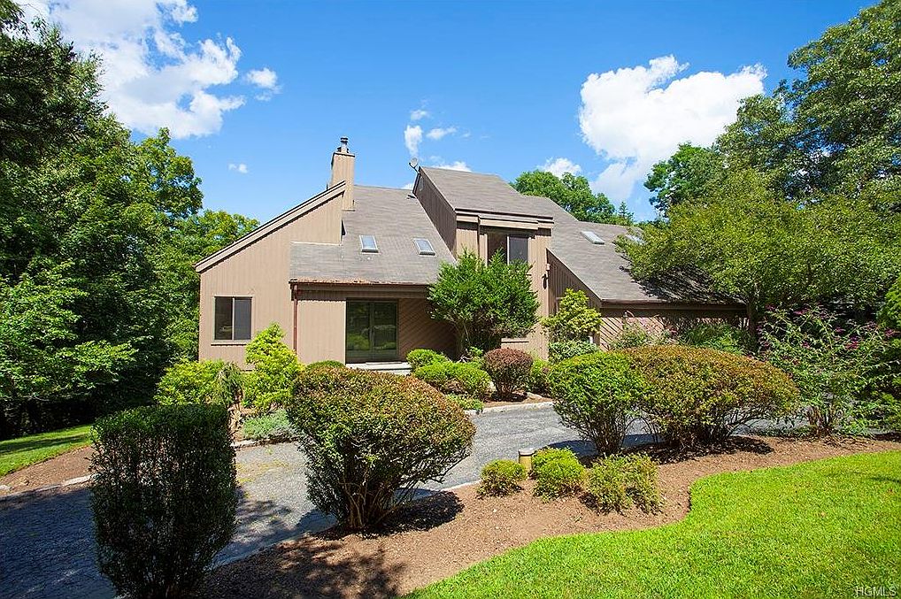 10 Chapel Ct, Waccabuc, NY 10597 Zillow