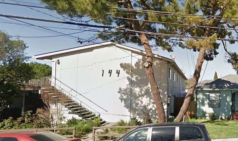 1st image of 144 Redwood Ave #0