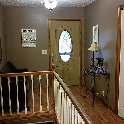 Entry/Foyer