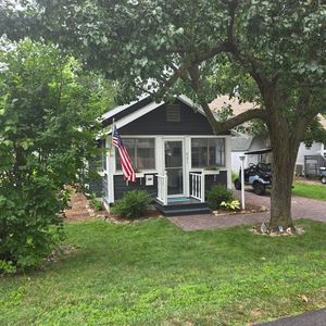 621 E 5th St, Lakeside Marblehead, OH, 43440