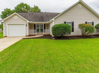 1356 Durham Meadows Dr, Burlington, NC 27217